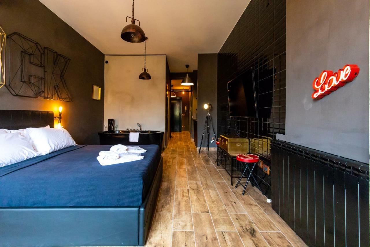 Casa vacanze La Perla Nera Suites&happiness